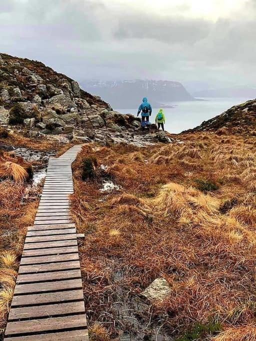 Leilighet I Enebolig Pa Valderoya Ved Alesund Ytterland Extérieur photo